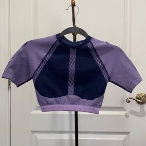 NWT Fabletics top